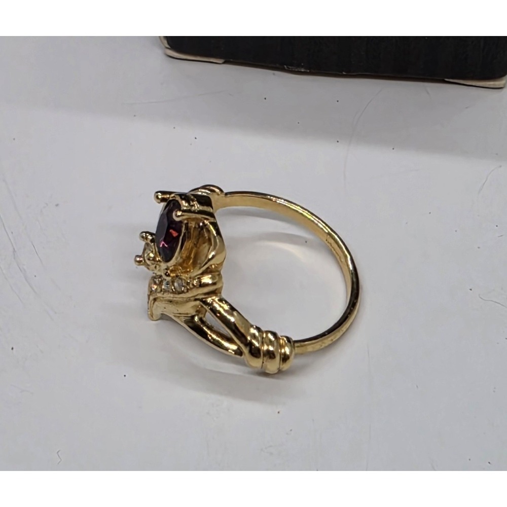 VINTAGE ESTATE AVON FAUX AMETHYST RHINESTONE GOLD TONE COLLECTION RING SIZE 7 - Picture 3 of 9